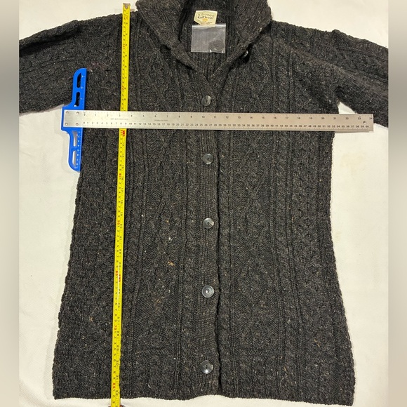 Kilronan Knitwear L Long Irish Aran Cable Knit Cardigan Coat‎ 96% Wool Shawl - Picture 4 of 7